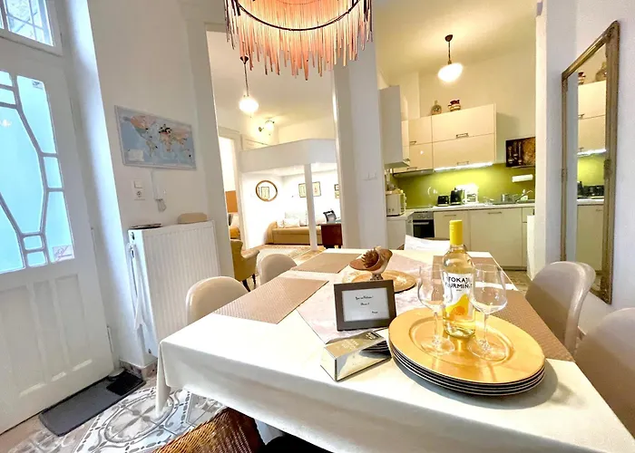 Appartamento Gold Pearl 2 At St Stephen' S Basilica Budapest