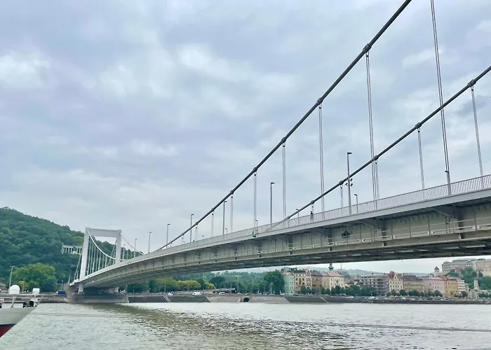 Gold Pearl 2 At St Stephen' S Basilica * Budapest