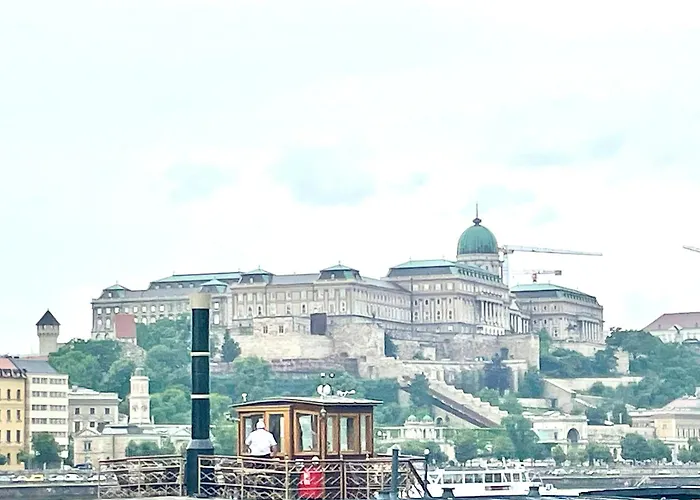 Gold Pearl 2 At St Stephen' S Basilica * Budapest