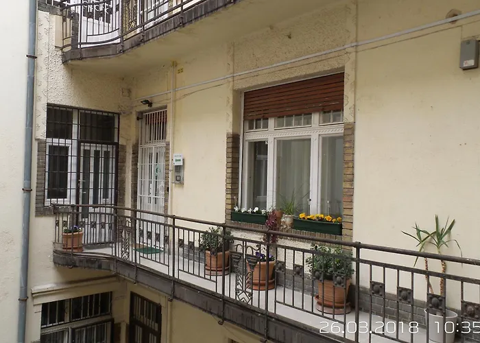 Gold Pearl 2 At St Stephen' S Basilica Appartamento