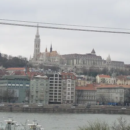 Gold Pearl 2 At St Stephen' S Basilica * Βουδαπέστη